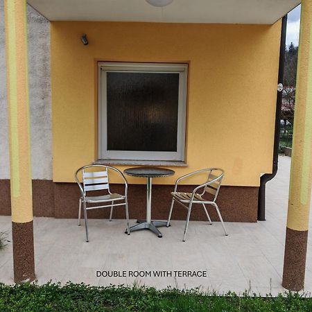 Apartment And Room Anica Tolmin Exterior foto
