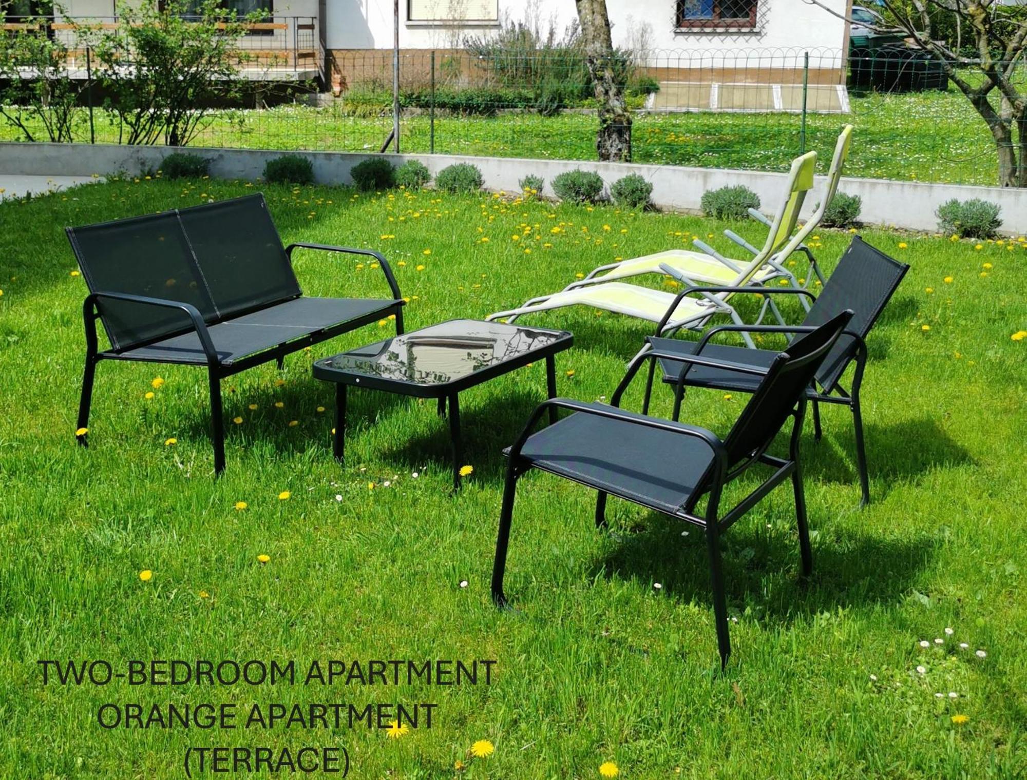 Apartment And Room Anica Tolmin Exterior foto